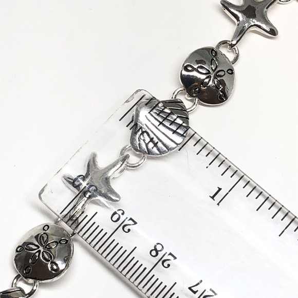 Sea Life Shell Bracelet 7 1/2” Magnetic Clasp - Picture 3 of 4